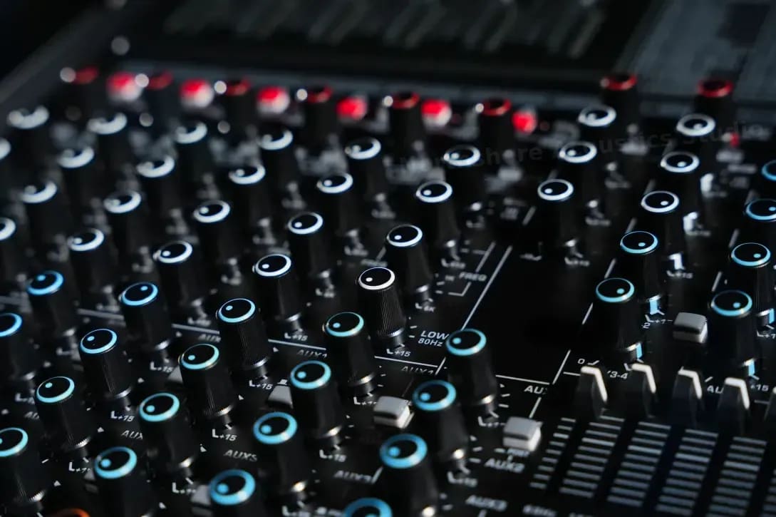 Noise control analysis for creative spaces